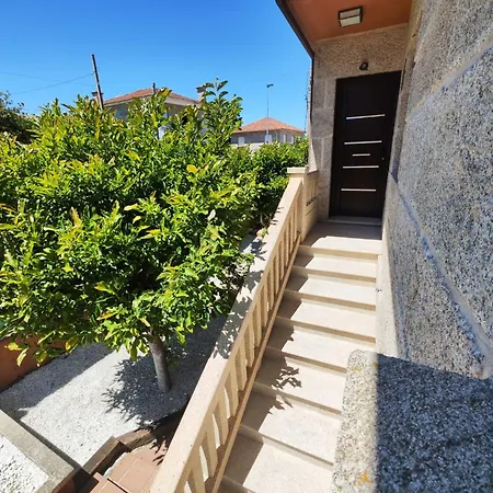 San Miguel De Oia, Vigo, Piscina * Oya